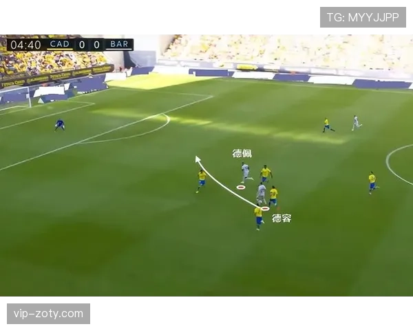 加维前插直塞如何更高效撕裂防线？对比上赛季的进攻进化